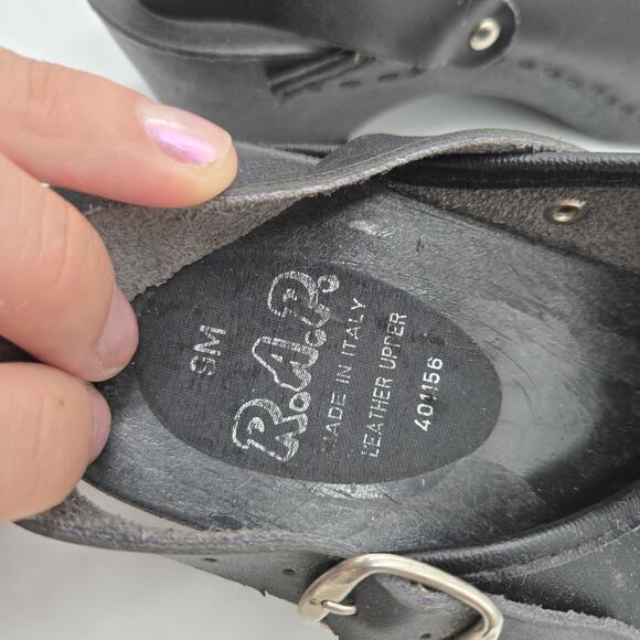 Vintage 1970s Black Leather Clogs 9 Closed Toe Strap Back Shoes Italy R.A.P. - Picture 8 of 8
